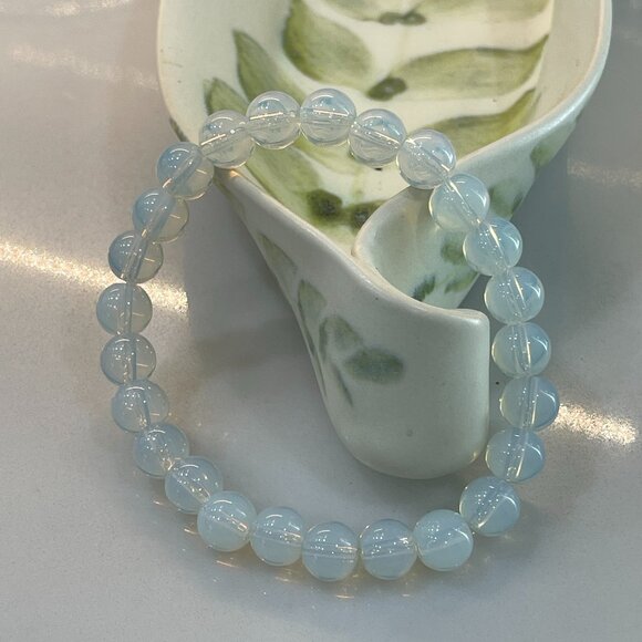 Luminous Moonstone Bracelet - Picture 12 of 13